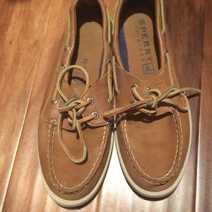 Men’s sperry top-siders size 9
